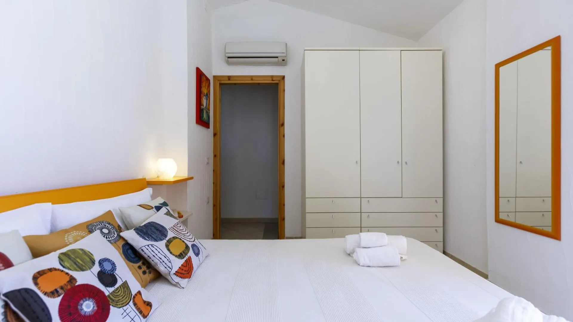 Villa Mama Con Piscina Condominiale, Giardino E Barbecue SantʼAnna Arresi Itálie