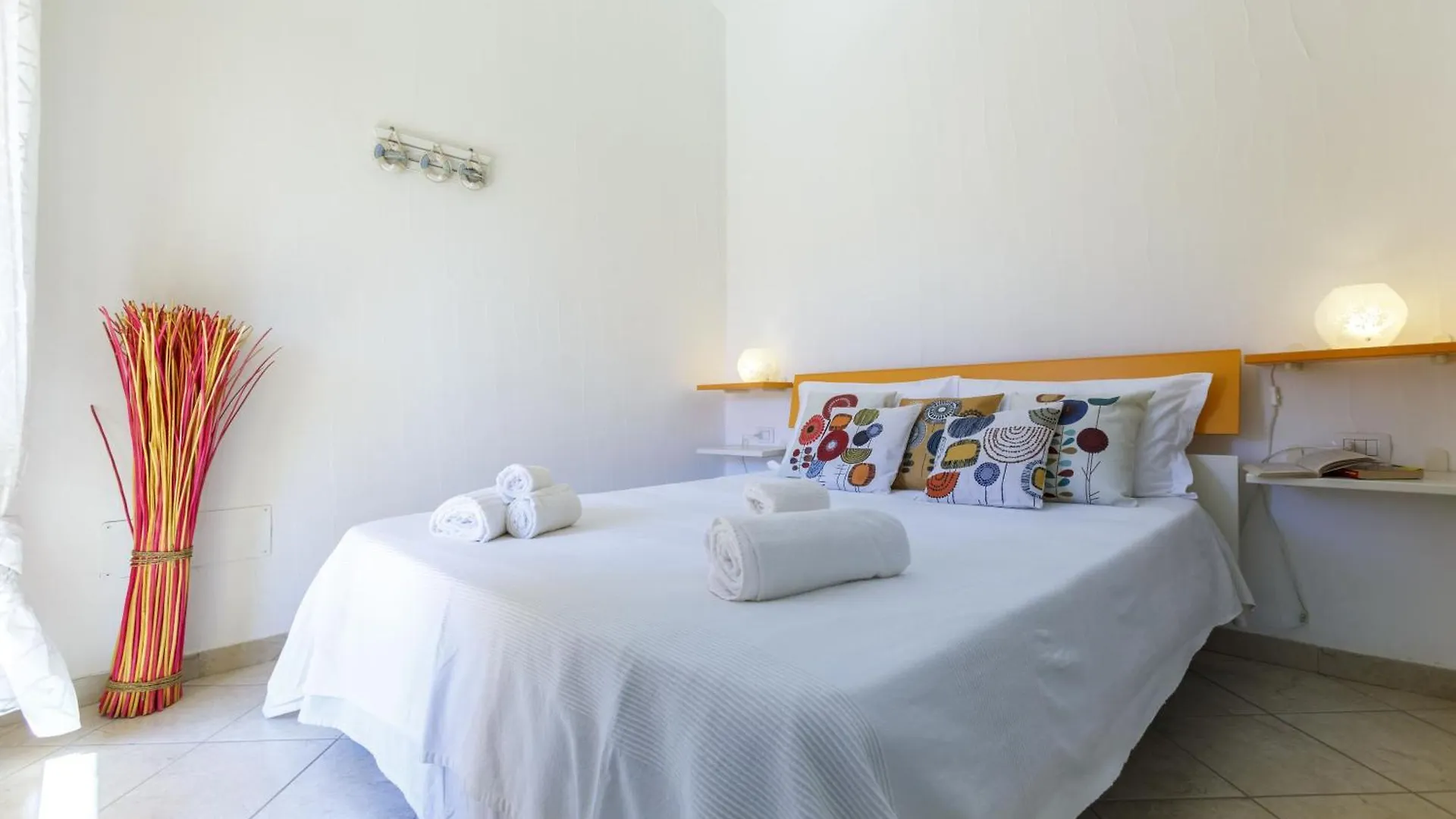 Villa Mama Con Piscina Condominiale, Giardino E Barbecue SantʼAnna Arresi 0*,